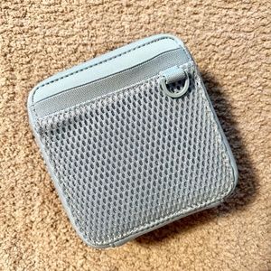 Dagne Dover Small Arlo Skyway